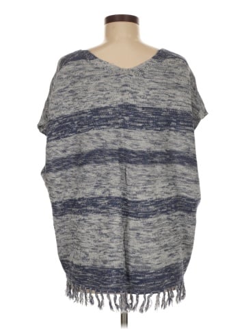 Gap Outlet Poncho (view 2)