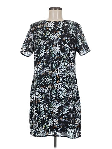 Sugarhill Boutique Casual Dress (view 1)