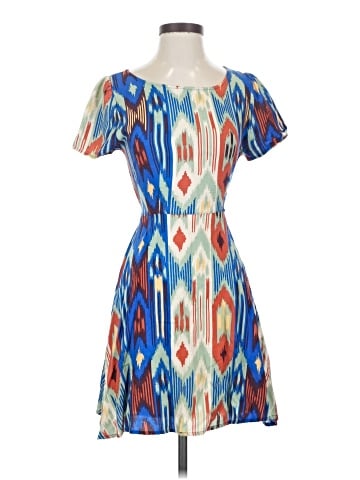 Everly Casual Dress (view 1)