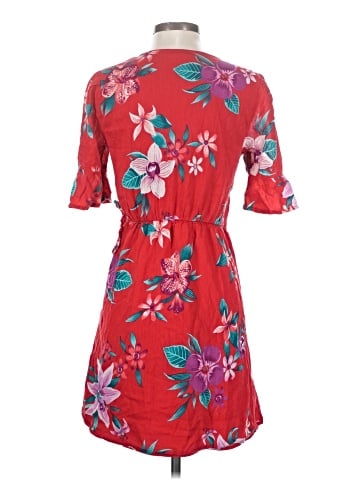 Old Navy Casual Dress (view 2)