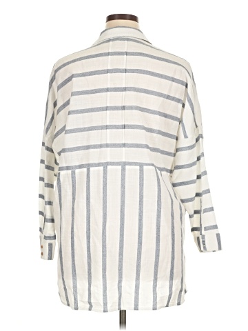Zara Basic 3/4 Sleeve Button-Down Shirt (view 2)