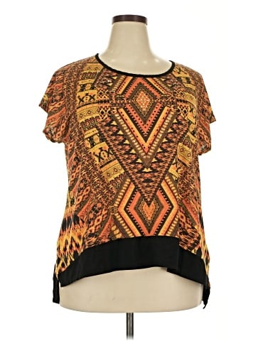 Signature Studio Short Sleeve Top (view 1)