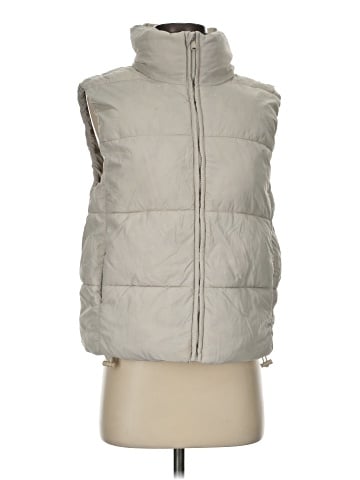 Gap Vest (view 1)