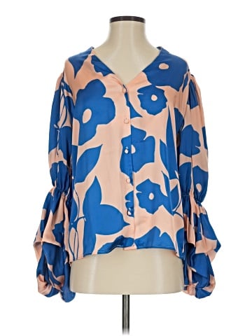 Lobo Rosa 3/4 Sleeve Blouse (view 1)