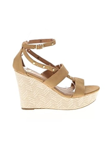 REPORT Wedges (view 1)