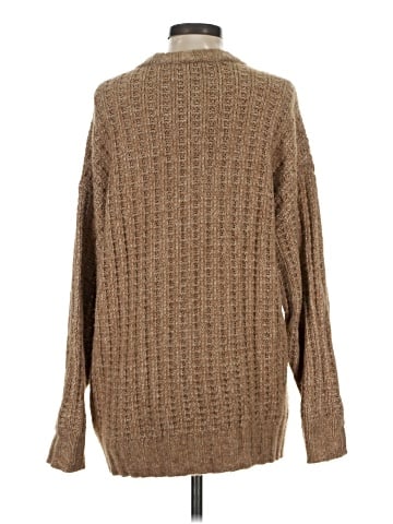 American Eagle Outfitters Pullover Sweater (view 2)