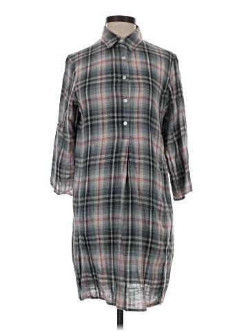 Max Studio 3/4 Sleeve Button-Down Shirt (view 1)