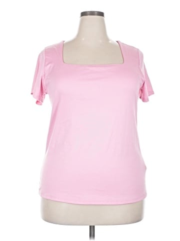 Free Kisses Short Sleeve T-Shirt (view 1)
