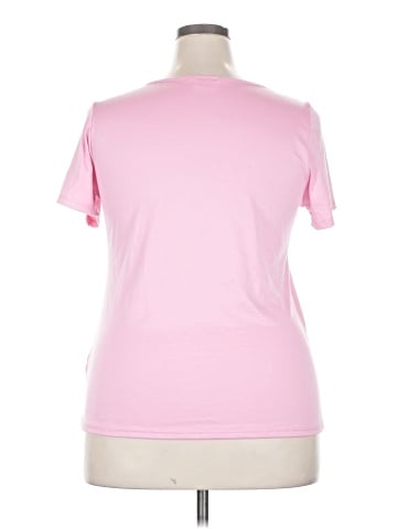 Free Kisses Short Sleeve T-Shirt (view 2)