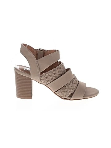 SM New York Heels (view 1)