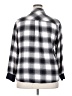Torrid Checkered-gingham Gray 3/4 Sleeve Button-Down Shirt Size 2X Plus (2) - photo 2