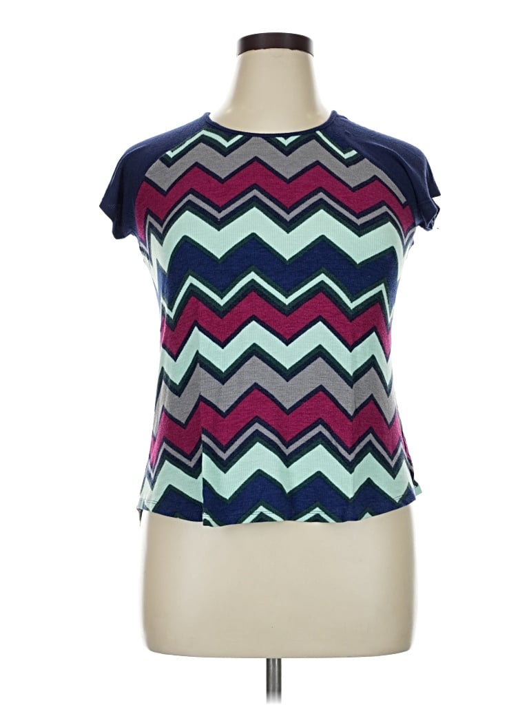 Pre-owned Rue21 Short Sleeve T-shirt In Blue