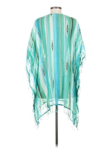 Lagaci Poncho (view 2)