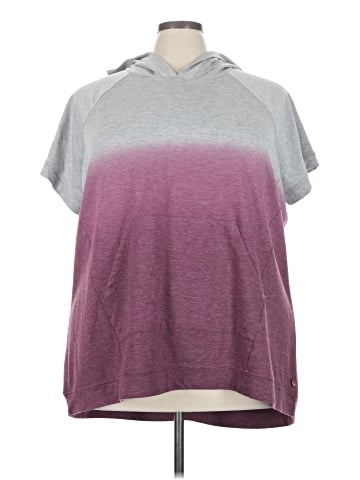 LIVI Poncho (view 1)
