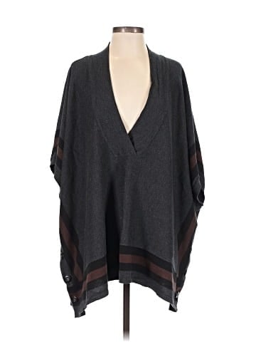 Hinge Poncho (view 1)