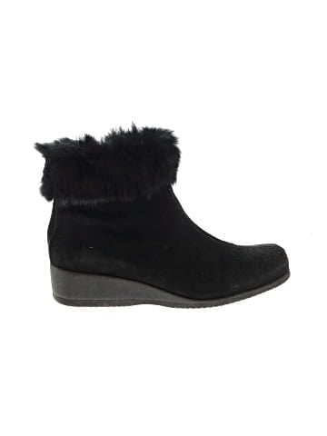C La Canadienne Ankle Boots (view 1)