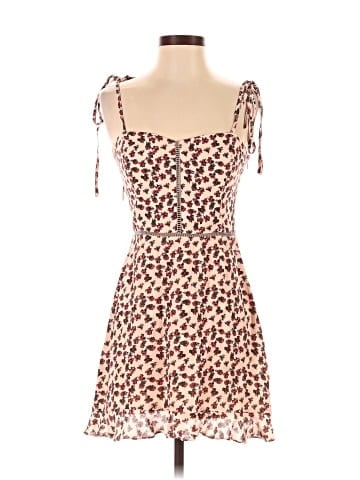 Fletch Casual Dress (view 1)
