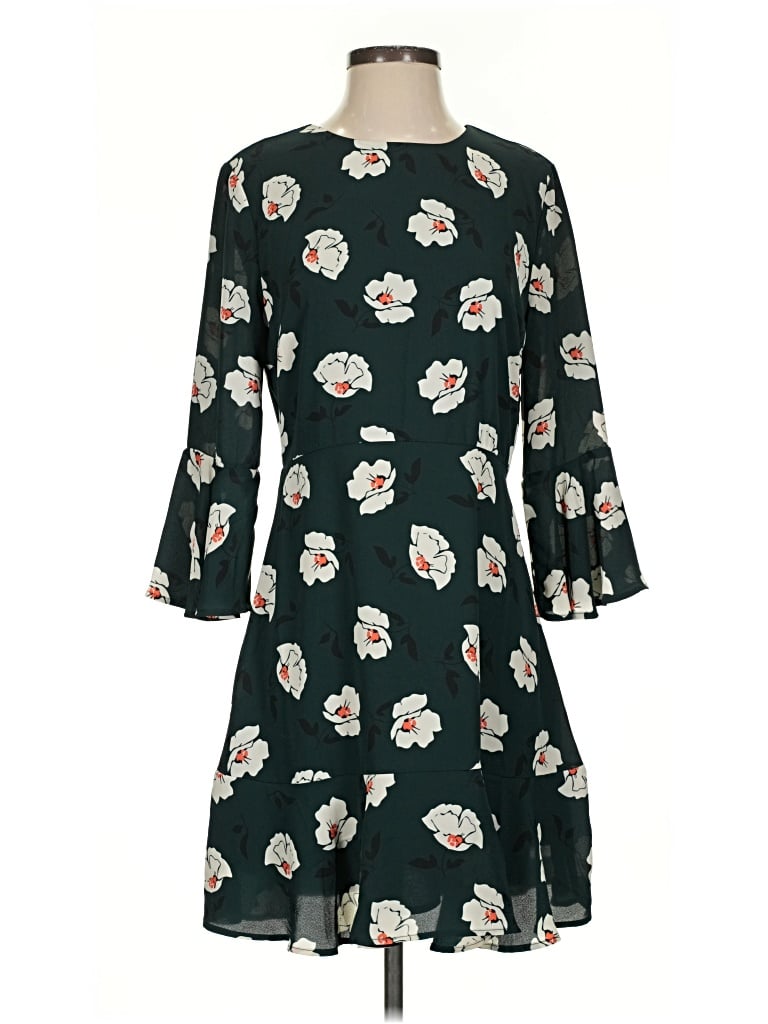 Pre-owned Joa Casual Dress In Green