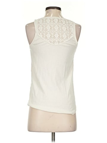 Hinge Tank Top (view 2)