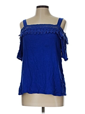 Hailey Lyn Sleeveless Blouse (view 2)