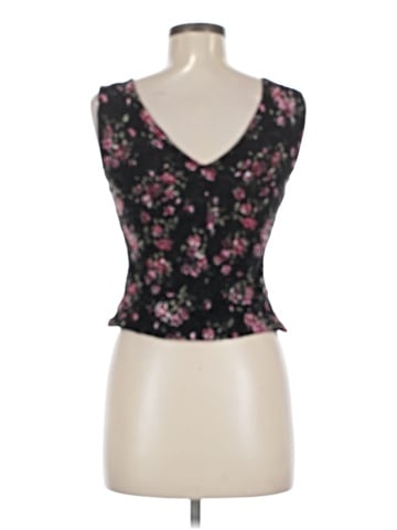Kirra Sleeveless Blouse (view 2)