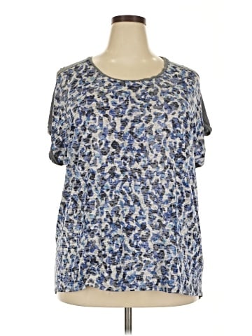 TWO by Vince Camuto Short Sleeve T-Shirt (view 1)