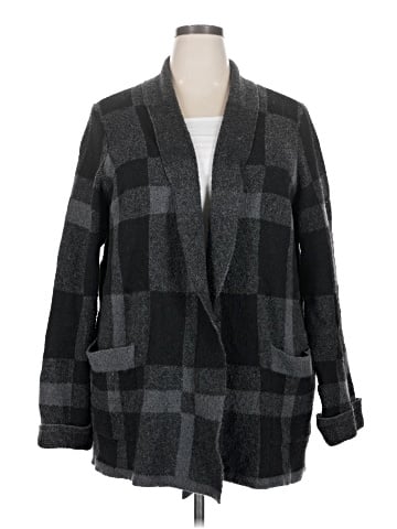 Preswick & Moore Cardigan (view 1)
