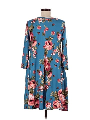 Honey & Lace Casual Dress (view 2)