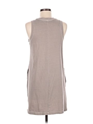 Old Navy Casual Dress (view 2)