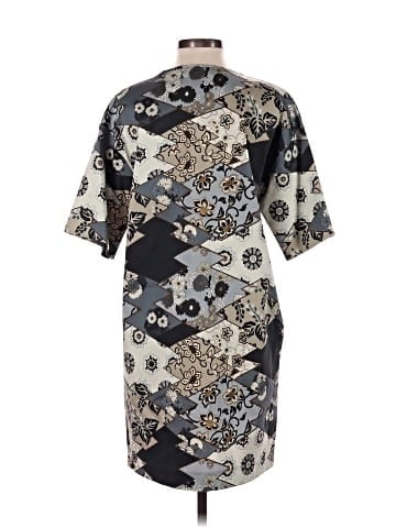 Natori Casual Dress (view 2)