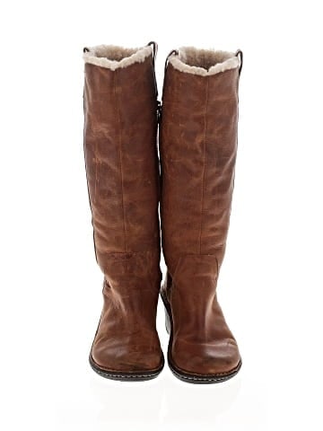 Ugg Boots (view 2)