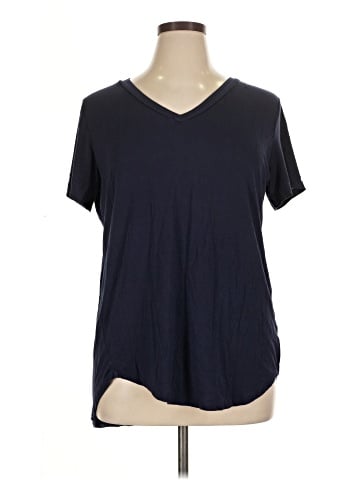 Amaryllis Short Sleeve T-Shirt (view 1)