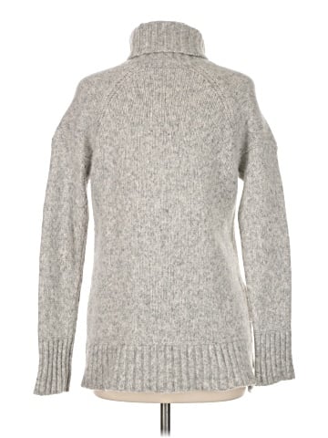 Everlane Turtleneck Sweater (view 2)