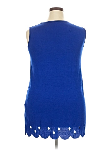 Acting Pro Sleeveless T-Shirt (view 2)