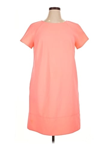 Donna Morgan Casual Dress (view 1)