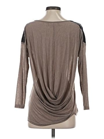 Akira Chicago Red Label 3/4 Sleeve Top (view 2)