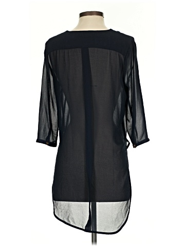 Akira Chicago Red Label 3/4 Sleeve Blouse (view 2)