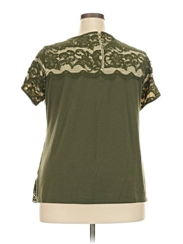 Roz & Ali Short Sleeve Top (view 2)