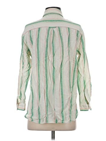 Old Navy Long Sleeve Button-Down Shirt (view 2)