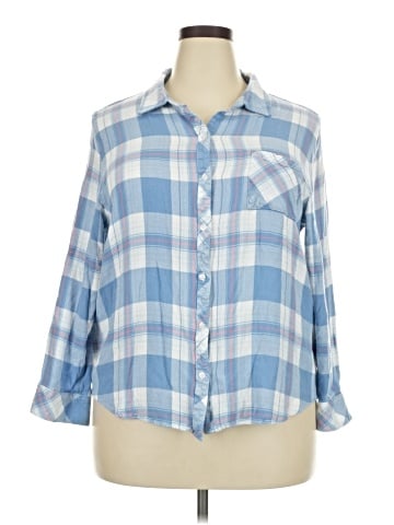 Well Worn 3/4 Sleeve Button-Down Shirt (view 1)