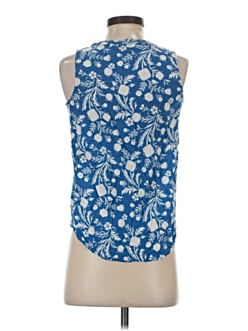 Croft & Barrow Sleeveless Blouse (view 2)