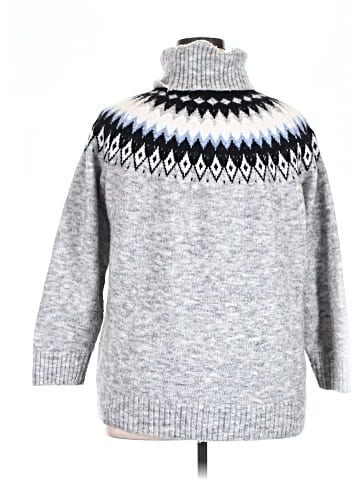 ASPEN Turtleneck Sweater (view 2)