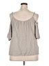 Torrid 100% Rayon Gray 3/4 Sleeve Blouse Size 2X Plus (2) - photo 2