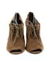 BCBG Paris Brown Tan Heels Size 8 - photo 2