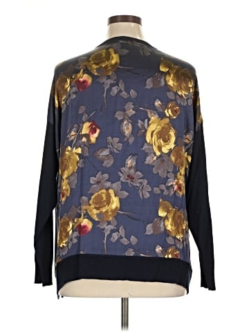 St. John Long Sleeve Top (view 2)