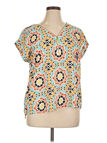 Tacera Short Sleeve Blouse (view 1)
