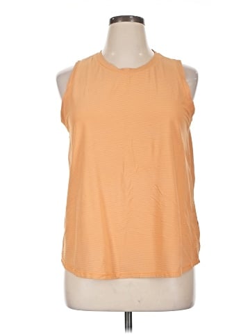 Maurices Sleeveless T-Shirt (view 1)