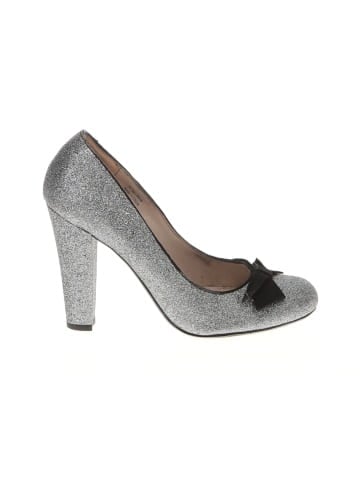 Flounce Heels (view 1)