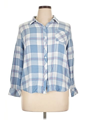 Well Worn 3/4 Sleeve Button-Down Shirt (view 1)
