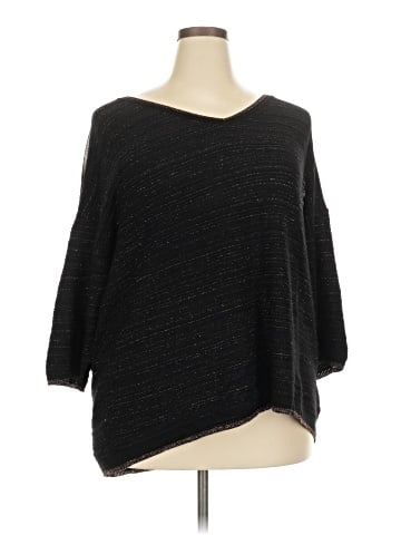 Roz & Ali Poncho (view 1)